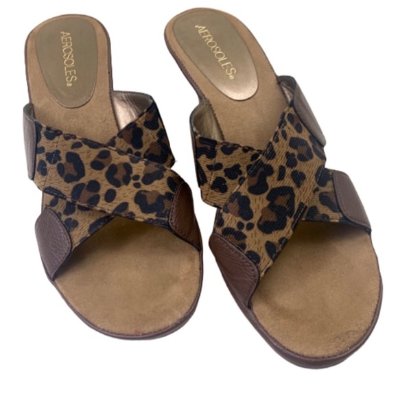 Aerosoles leather cheetah cross strap heel/sandal - Picture 2 of 10